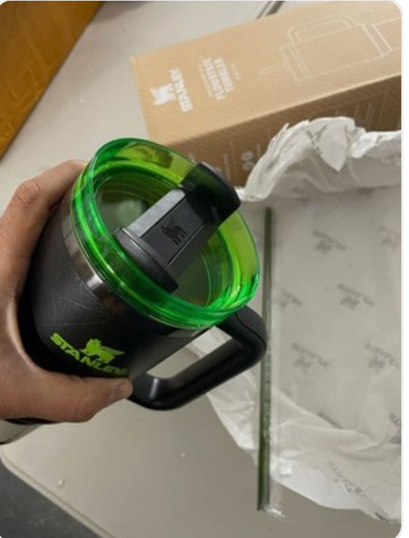 Special Edition! Stanley HALLOWEEN WEB GLOW H2.0 40oz Tumbler Limited Edition